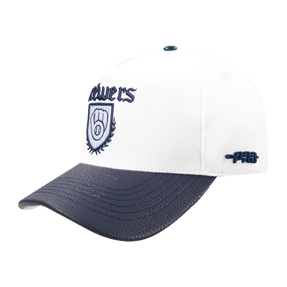 Pro Standard Milwaukee Brewers Country Club Snapback Hat-White